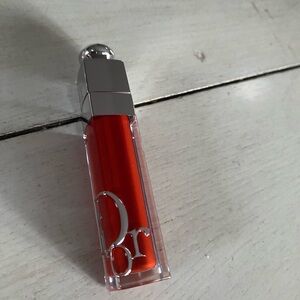 Dior Vibrant Red Lip Maximizer